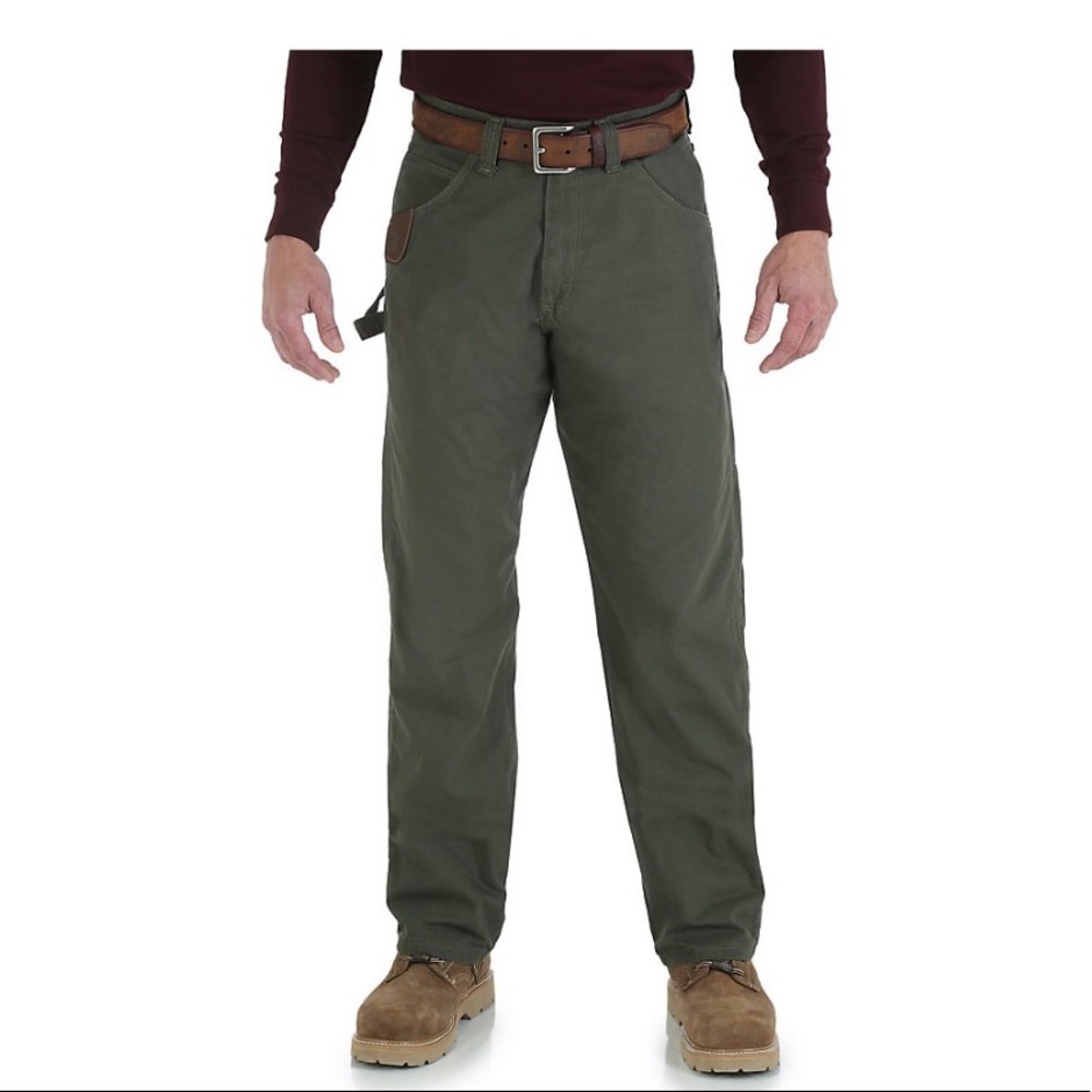 💥Riggs carpenter pants by Wrangler💥